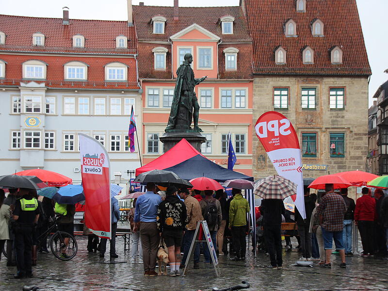 AfD und D&ouml;nerpreis: SPD-Generalsekret&auml;r Kevin K&uuml;hnert in Coburg vor Europawahl