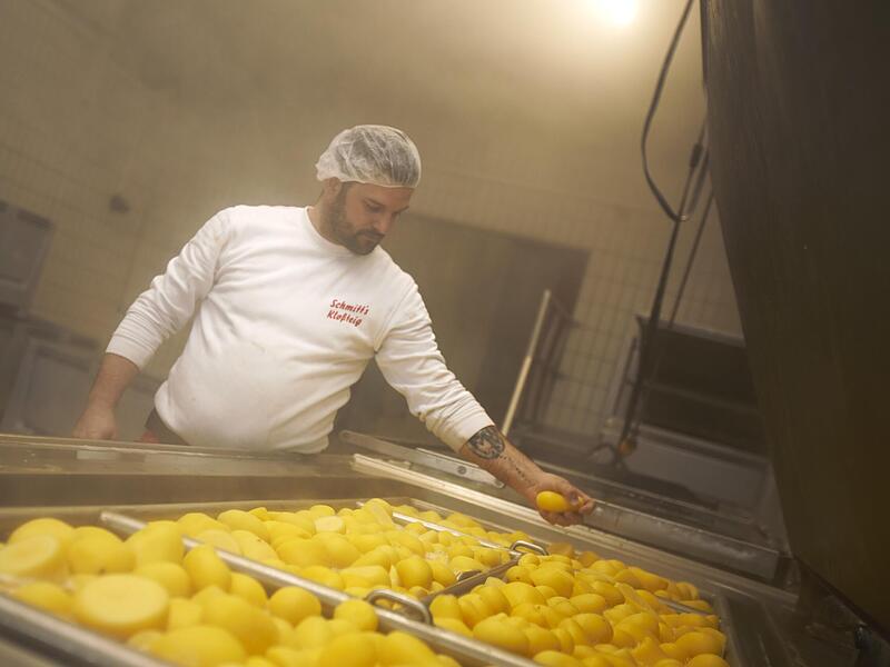 Knapp 40 Mitarbeitende besch&auml;ftigen die Schmitts in Poppendorf.Forchheim & Fr&auml;nkische Schweiz