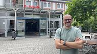 Jan-Peter Dinger ist der Gesch&auml;ftsf&uuml;hrer des Kulturzentrums E-Werk in Erlangen.