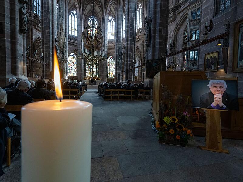 Trauerfeier für Altlandesbischof Johannes Friedrich