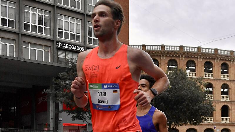Der Mainrother David Gärtlein verbesserte seine persönliche Bestzeit über die Halbmarathon-Distanz in Valencia auf 1:05:58 Minuten.