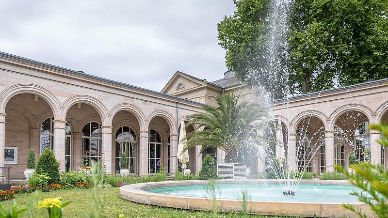 Beste Lage, aber fehlende Wirtschaftlichkeit? Die P&auml;chtersuche f&uuml;r das Kurgarten-Caf&eacute; in Bad Kissingen gestaltet sich offenbar schwierig.
