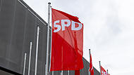 SPD Mitgliedervotum im Kreis Coburg Wird die SPD mit CSU/CDU in einer Koalition zusammenarbeiten? In der Partei-Basis weht der Wind in unterschiedliche Richtungen.