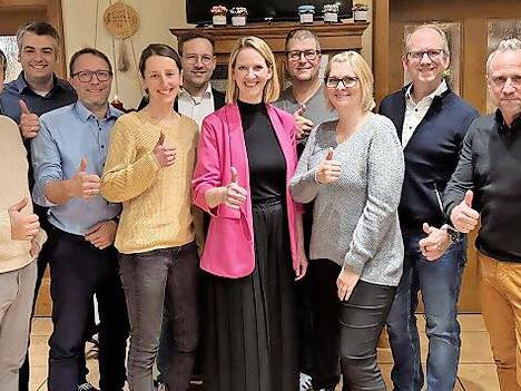 Die Kandidaten der Freien Wähler Pinzberg.Forchheim & Fränkische Schweiz Die Kandidaten der Freien Wähler Pinzberg.