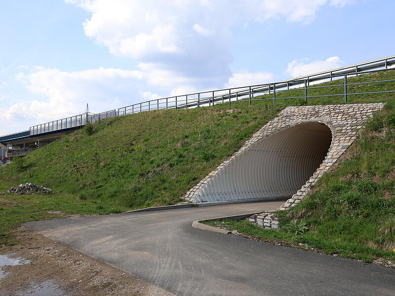 Tunnel f&uuml;r Radweg unter der Staatsstra&szlig;e zwischen Forcheim und KersbachForchheim & Fr&auml;nkische Schweiz