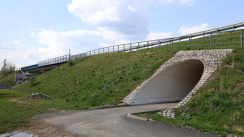 Tunnel f&uuml;r Radweg unter der Staatsstra&szlig;e zwischen Forcheim und KersbachForchheim & Fr&auml;nkische Schweiz