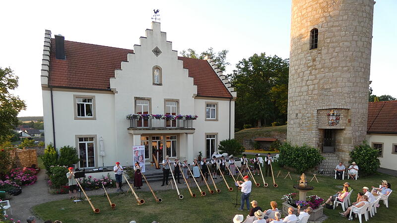 Alphornklänge in Büchold Alphornklänge in Büchold