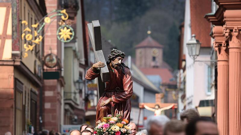 Karfreitag - Prozession in Lohr am Main