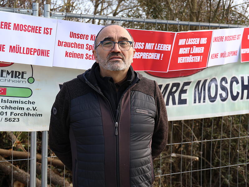 Lagerfl&auml;che vor Yunus Emre Moschee Forchheim ver&auml;rgert die Gemeinde