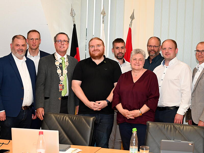 Dies sind die B&uuml;rgermeister und neuen Gemeinder&auml;te der Gemeinde Heroldsbach.