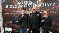 Unser Bild zeigt TSV-Trainer Edgar Feuchter mit Micha Tymchenko und Melissa Meierl.