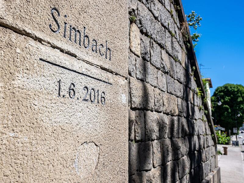 Zehn Jahre nach der Hochwasserkatastrophe in Simbach Zehn Jahre nach der Hochwasserkatastrophe in Simbach