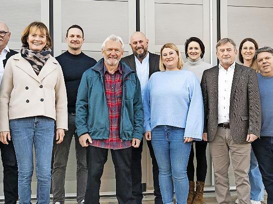 Dies sind die Kandidatinnen und Kandidaten der UWB aus Br&auml;uningshof f&uuml;r die Gemeinderatswahl Langensendelbach.