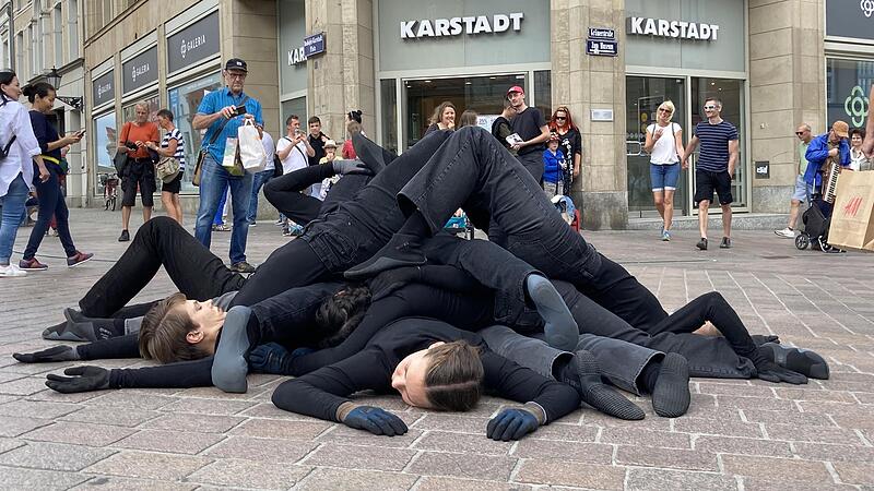 Die Performance überzeugte auch die Jury in Herzogenaurach. Unser Foto zeigt die  Generalprobe von „Silence“ in Wismar.