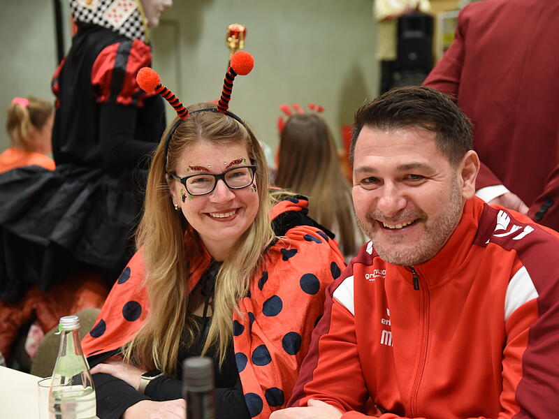 So bunt war die Prunksitzung 2026 in Heroldsbach.