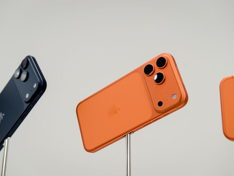 Apple iPhone Pro