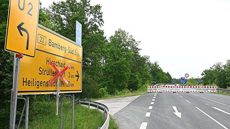 Brückensperrung auf der B22 in Richtung Strullendorf Seit dem 9. Mai 2025 ist die Brücke auf der B22 in Richtung Strullendorf gesperrt.