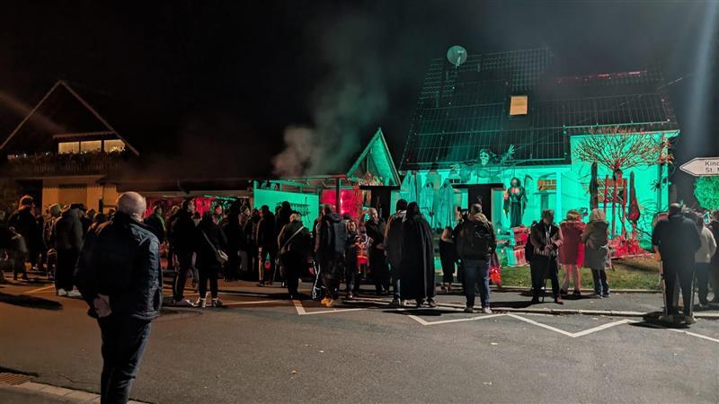 Halloween in Einberg 2025 bei der Familie Müller