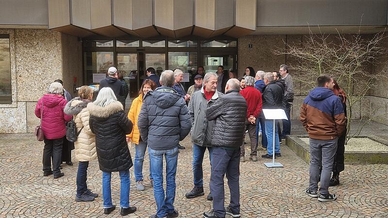 Rathaus Kronach Flüchtlingscontainer