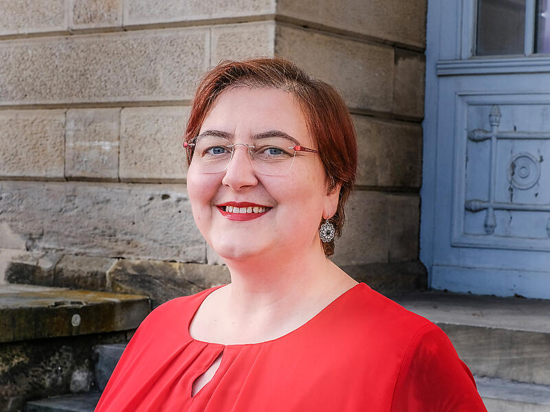 Claudia CarlLeipziger Allerlei by os Claudia Carl möchte Landrätin werden. Sie ist verheiratet und wohnt in Neustadt bei Coburg.