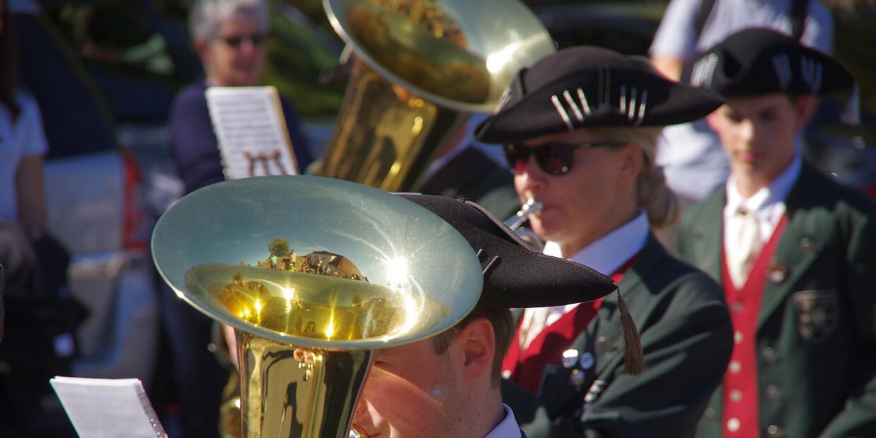 Kreismusikfest: Feiern mit Pauken und Trompeten