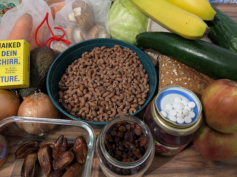 Mit etwas Planung vorab lässt sich Plastikmüll beim Einkauf vermeiden. Mit etwas Planung vorab lässt sich Plastikmüll beim Einkauf vermeiden.