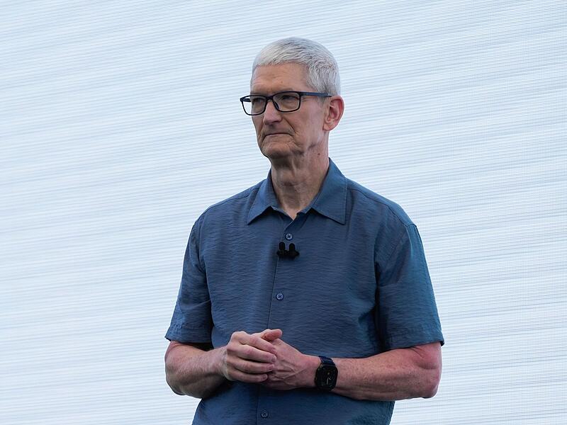 Tim Cook Tim Cook