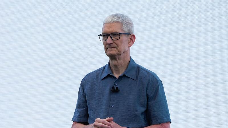 Tim Cook Tim Cook
