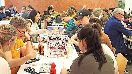 Auch das Spiel des Jahres „Bomb Busters“ konnte ausprobiert werden. Auch das Spiel des Jahres „Bomb Busters“ konnte ausprobiert werden.