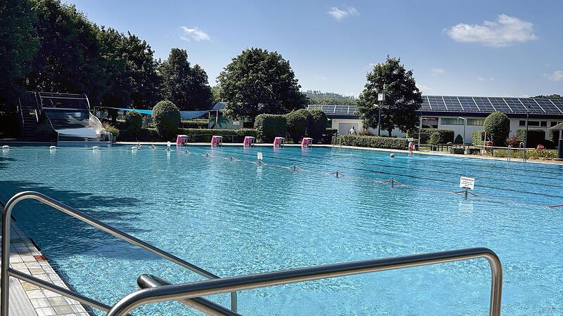Das Schwimmbad &bdquo;Rodach Beach&ldquo;
