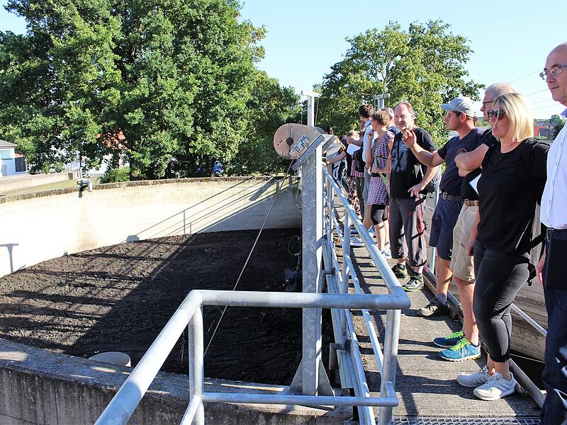 Besichtigung der Kl&auml;ranlage Frensdorf