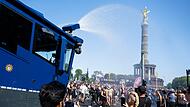 Demonstration "Rave The Planet Parade 2026"