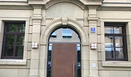 Vor dem Amtsgericht Bad Kissingen hat sich ein 20-J&auml;hriger wegen des Besitzes jugendpornografischer Bilddateien verantworten m&uuml;ssen.