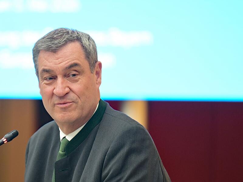 S&ouml;der und bayerisches Kabinett in Br&uuml;ssel