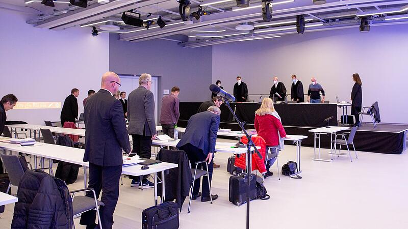 Es wurde nicht mehr im Gut W&ouml;llried bei Rottendorf, sondern im Vogel Convention Center in W&uuml;rzburg verhandelt.