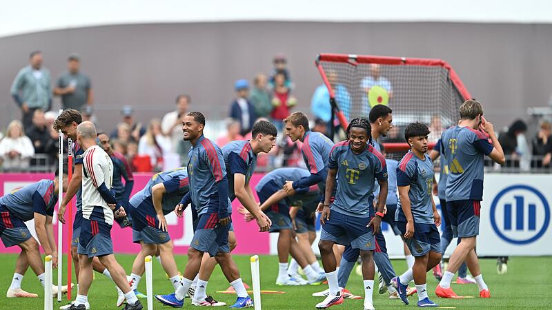 Beginn Trainingslager FC Bayern M&uuml;nchen