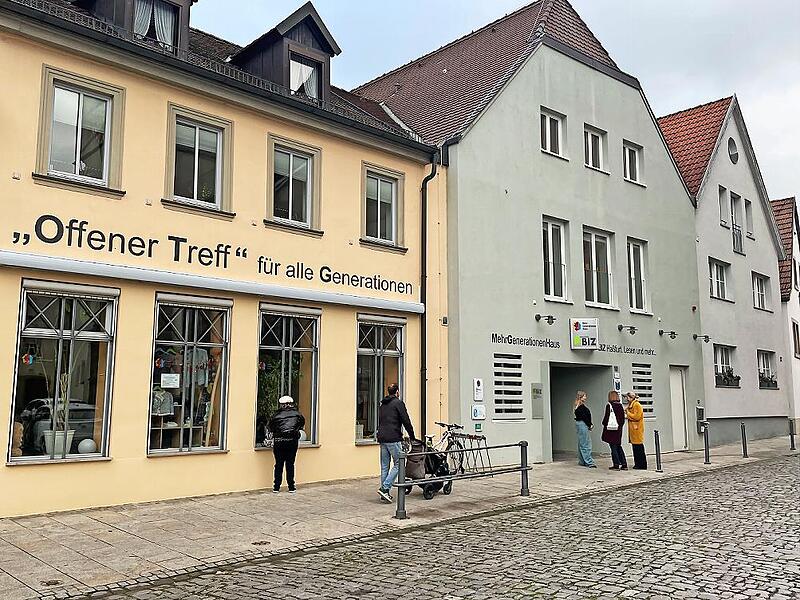 Blick auf das Mehrgenerationenhaus, dessen Zuschuss für die laufende Finanzierung auf die bisherigen 77.000 Euro im Jahr beschränkt wurde.