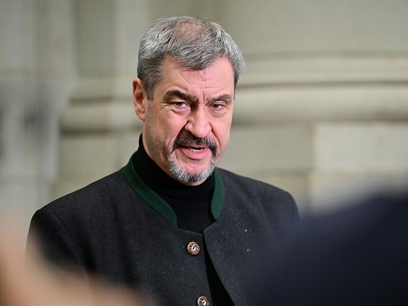 Hüft-OP zu Weihnachten – Söder erfolgreich operiert Hüft-OP zu Weihnachten – Söder erfolgreich operiert