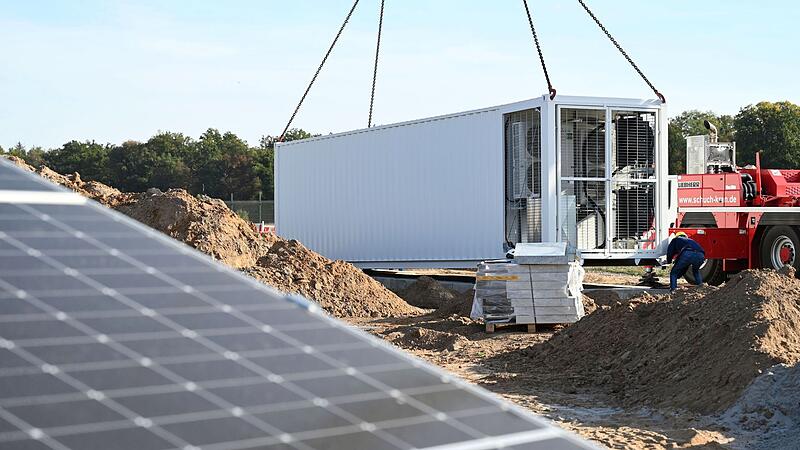 Batteriespeicher f&uuml;r Solarpark