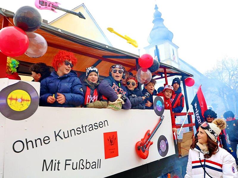 Faschingsumzug 2026 in StegaurachFaschingsumzug 2026 in Stegaurach