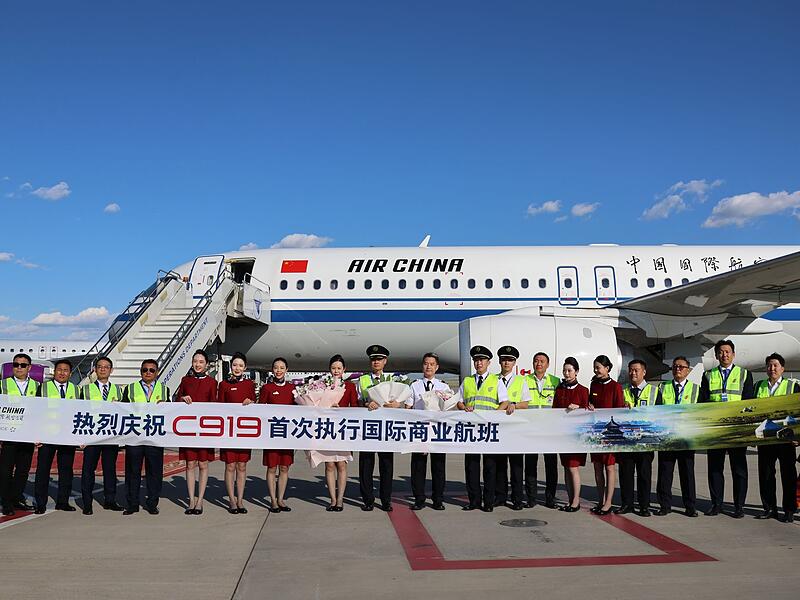 Chinas Passagierjet C919 absolviert ersten Linienflug