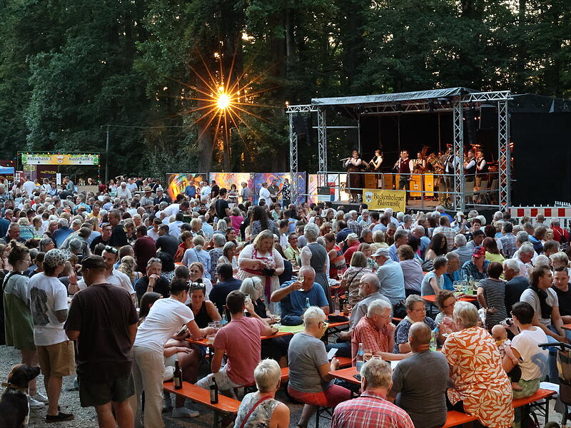 Weinfest Musikverein Buckenhofen 2024Weinfest Kellerwald 2024 Weinfest Musikverein Buckenhofen 2024Weinfest Kellerwald 2024