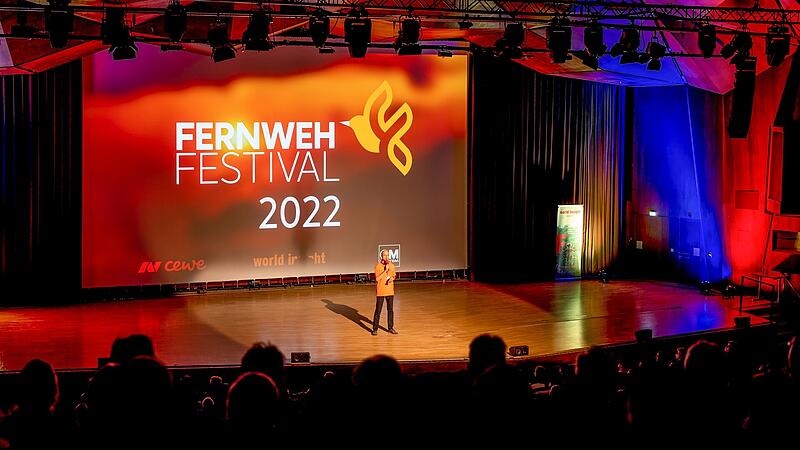 Fernweh Festival in Erlangen im Jahr 2022. Das Fernweh Festival in Erlangen im Jahr 2022. Die Veranstaltung macht mit Vorträgen und Messe Lust auf Outdoor und Reisen.
