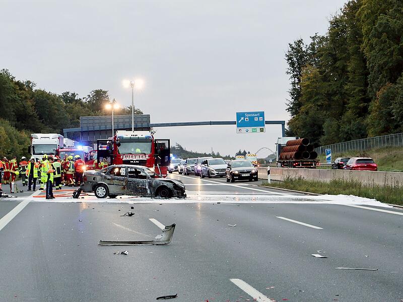 Autobahn 3 nach Unfall gesperrt