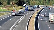 Viele Verkehrsteilnehmer werden aufatmen. Die A 70 bei Thurnau ist jetzt in beiden Richtungsfahrbahnen auf zwei Spuren befahrbar.