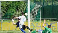 Tor für die Ewigkeit: Manuel Schwarm erzielt das 1:2 für den TSV Burgebrach in der letzten Minute. Tor für die Ewigkeit: Manuel Schwarm erzielt das 1:2 für den TSV Burgebrach in der letzten Minute.