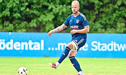 Am Sonntag feierte Domenic Lauerbach sein Comeback im Trikot des TSV Mönchröden. Hagen Lehmann Am Sonntag feierte Domenic Lauerbach sein Comeback im Trikot des TSV Mönchröden. Hagen Lehmann