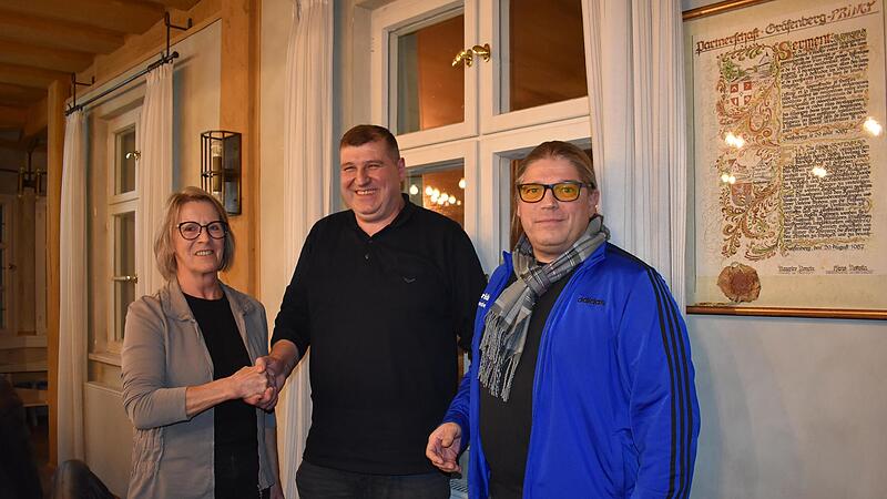 Die neue Seniorenbeauftragte Dagmar Reich, Zweiter B&uuml;rgermeister Hans Derbfu&szlig; (CSU) und Inklusionsbeauftragter Christian H&uuml;bner (v.l.)Forchheim & Fr&auml;nkische Schweiz