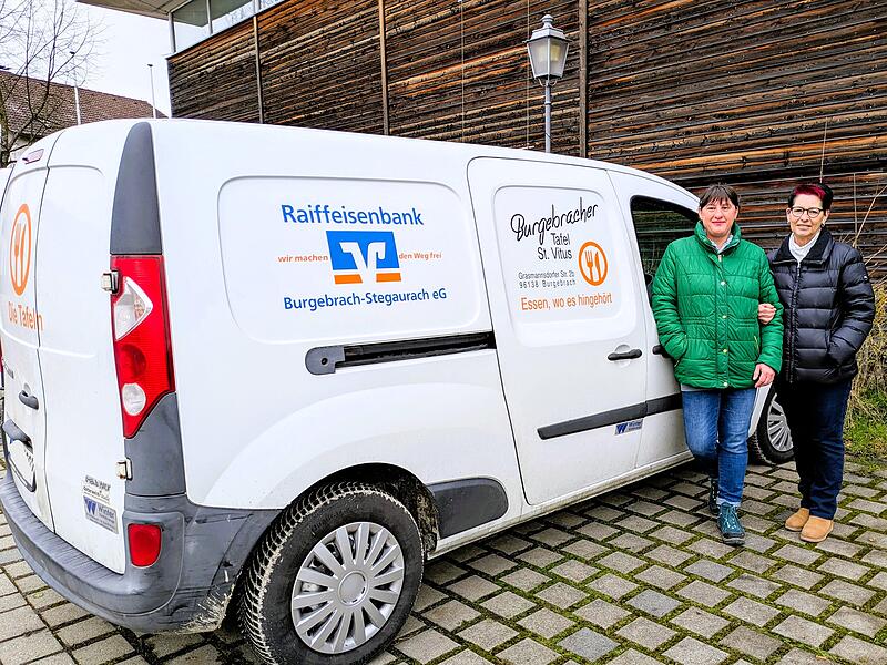Ein Auto mit gro&szlig;em Lagerfl&auml;che zum K&uuml;hlen wird ben&ouml;tigt.