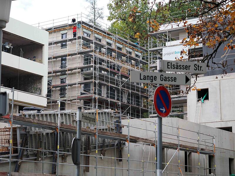 Schandfleck am Hofgarten weg: Neue Wohnungen zu besichtigen Schandfleck am Hofgarten weg: Neue Wohnungen zu besichtigen